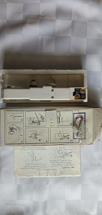 Turystyczna maszyna do szycia