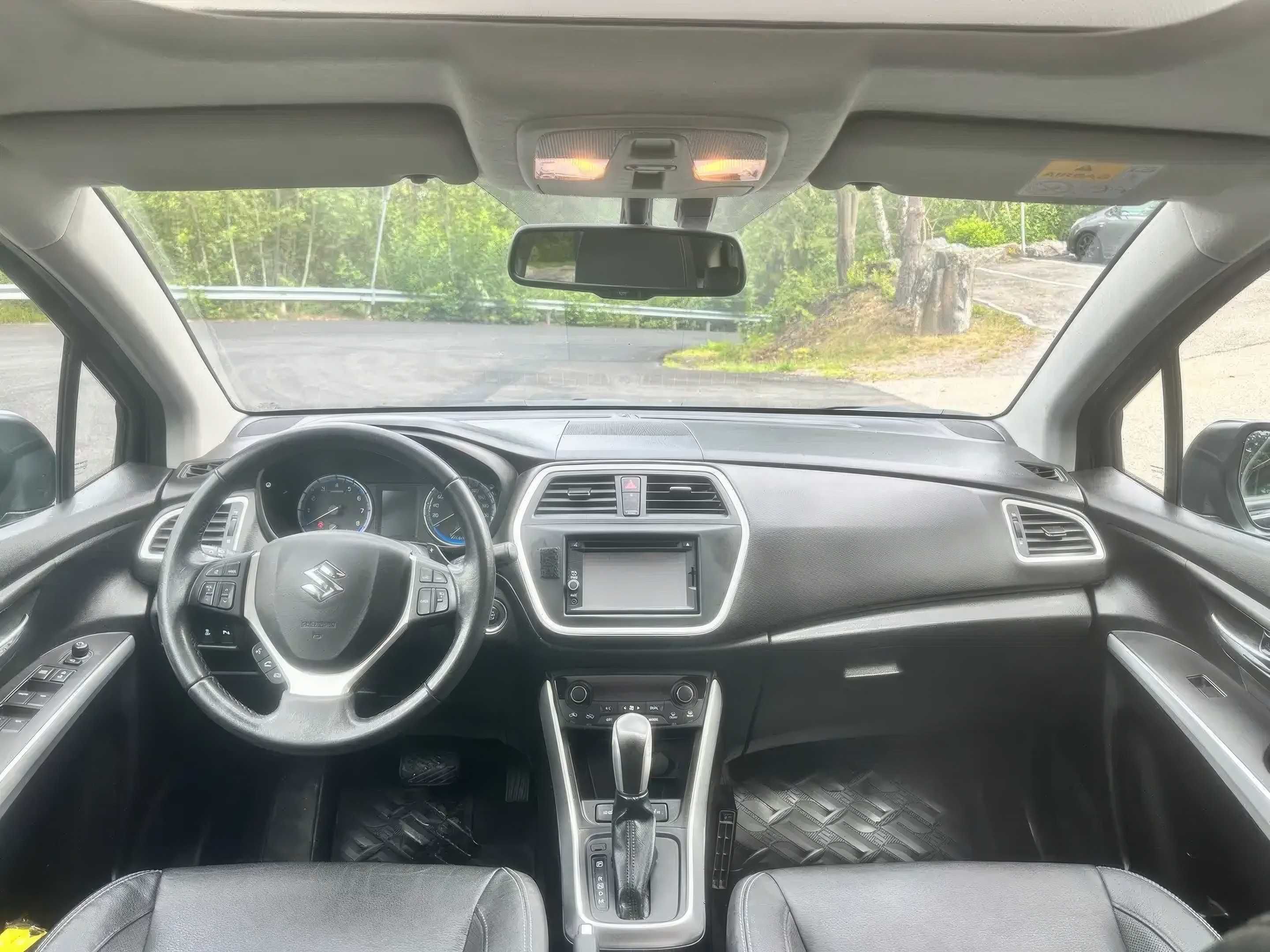 Suzuki SX4 S-Cross 2014