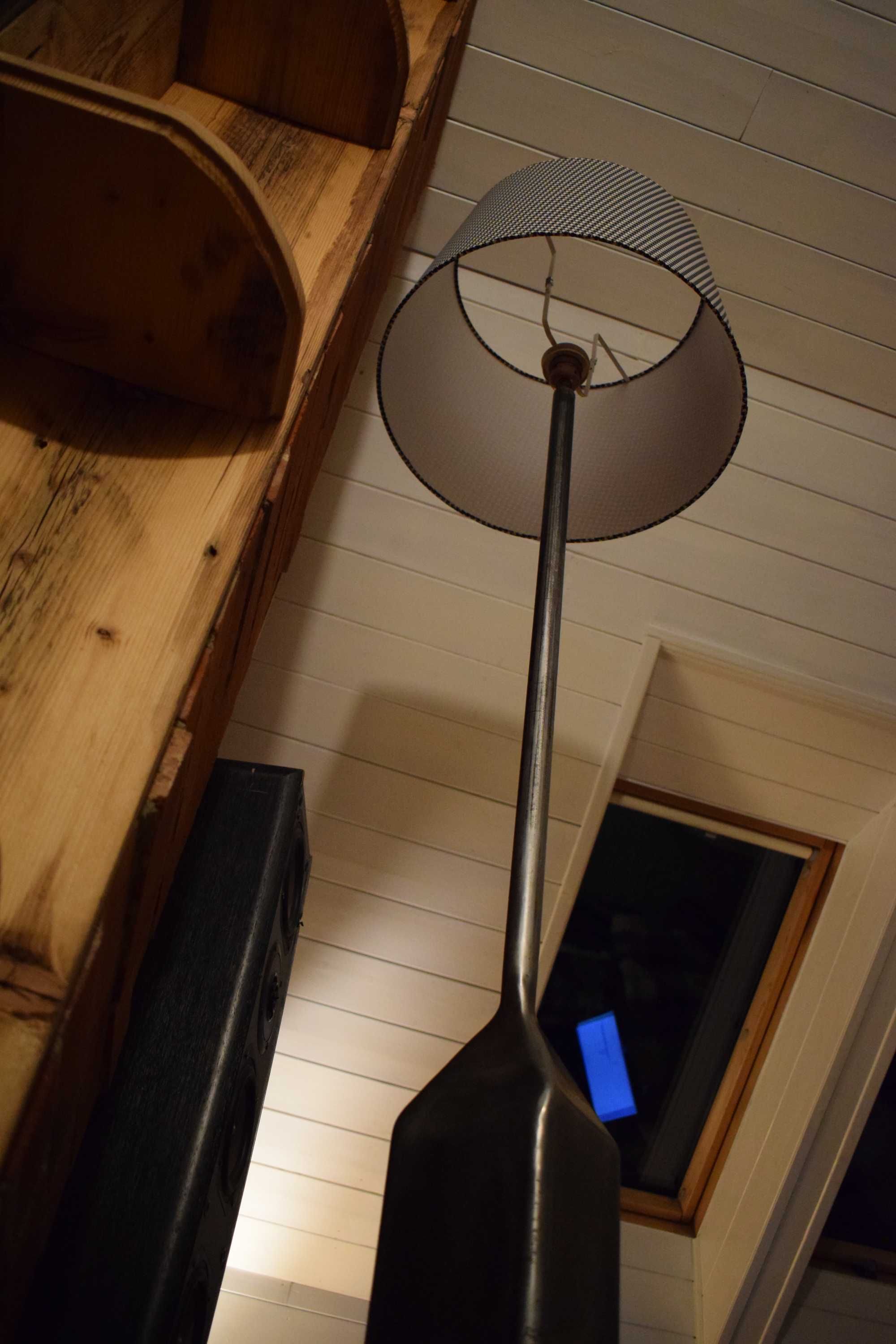 Lampa wolno stojąca  loft indrustial