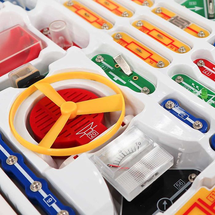 Конструктор електронний Doka Школа 999+ схем D70708, 2 типи цін, акція