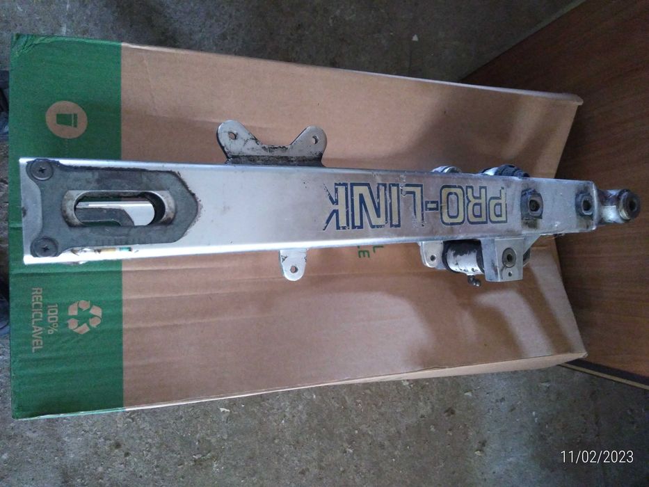 Honda XL 600 - peças originais, rodas, suspensão dianteira e traseira