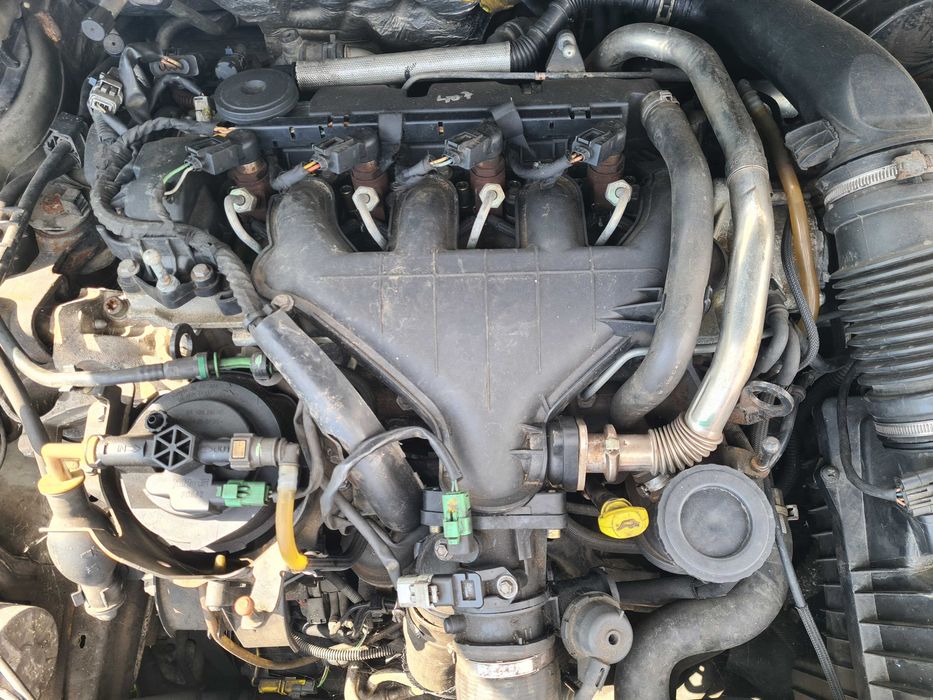 Silnik słupek Peugeot 407 2.0 hdi 136km RHR