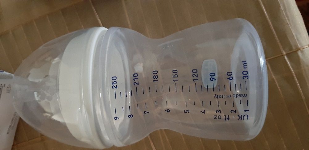 2 Biberões Chicco 250 ml 0m+