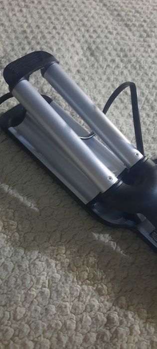 Продам плойку для локонов (волна)