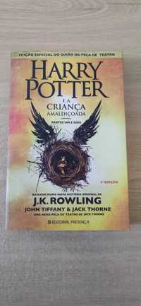 Livro - Harry Potter e a criança amaldiçoada de J. K. Rowling