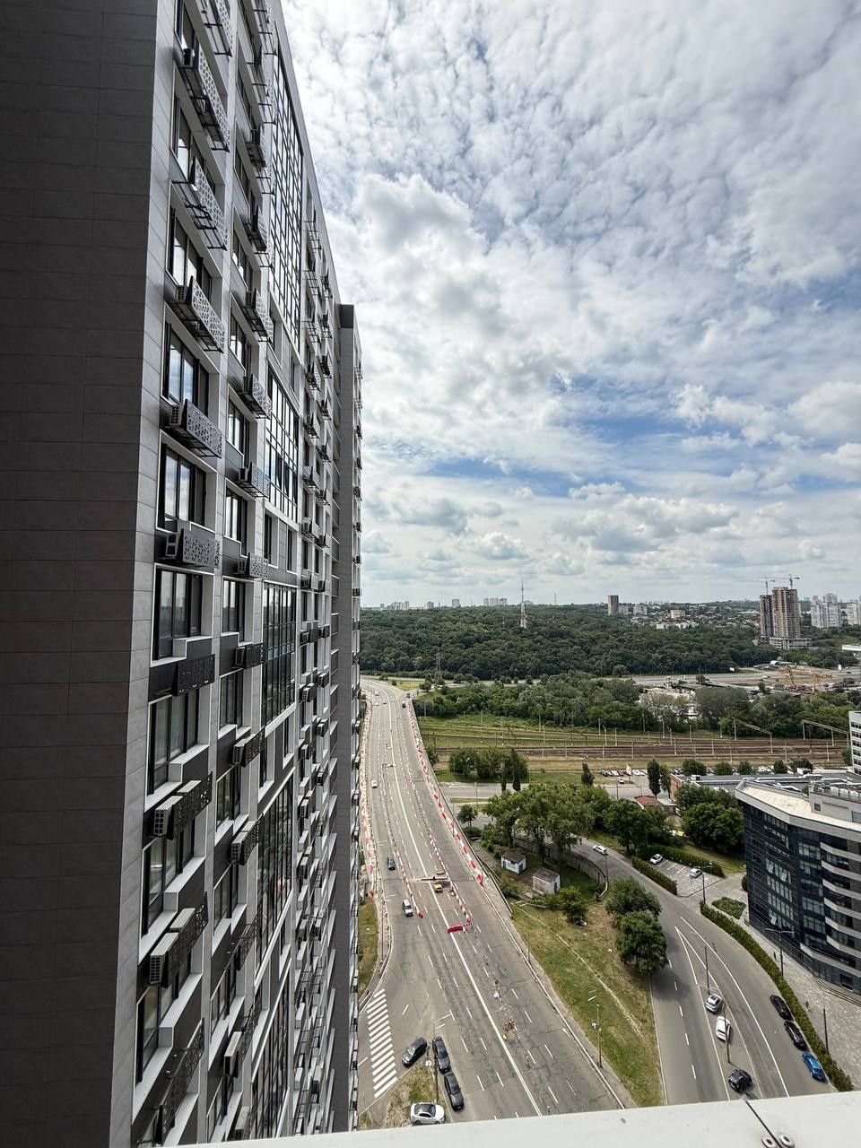 1к Продаж ЖК Новопечерська вежа Бойчука 41б. /Кіквідзе Печерськи р-н.
