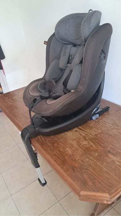 Cadeira bebe rotativa