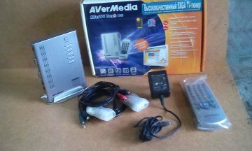 високоякісний SXGA TV-тюнер AVerTV Box9