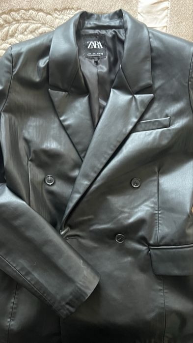 Пиджак    ZARA.