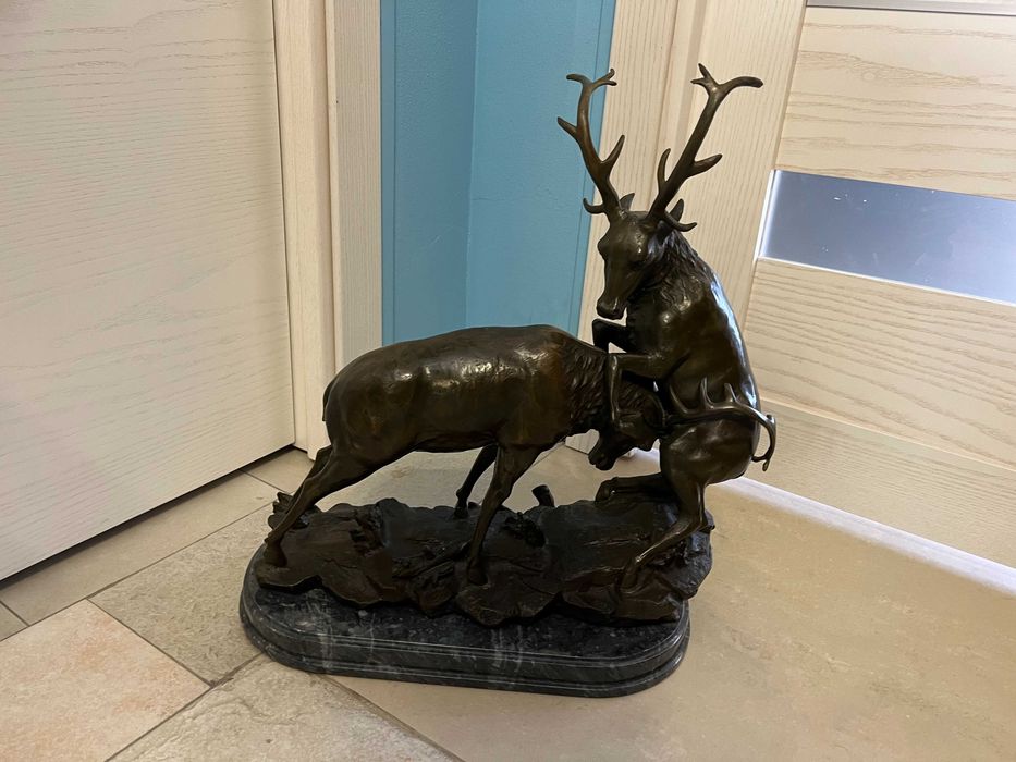 Бронзовая скульптура "Олени" Франция, 19 век