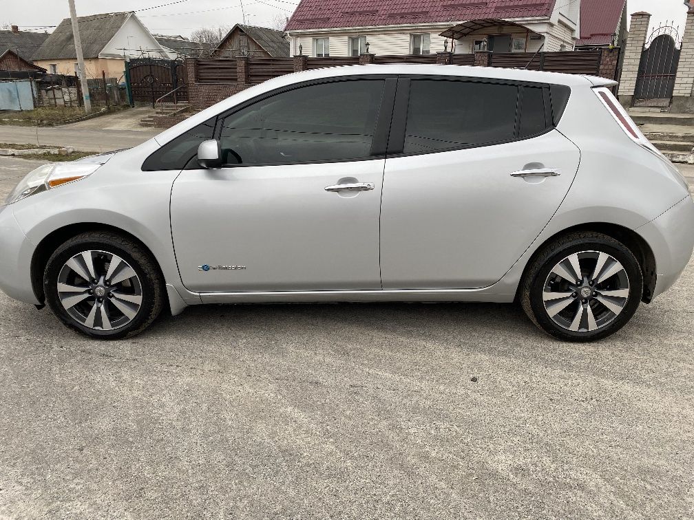 Nissan leaf 24кВт