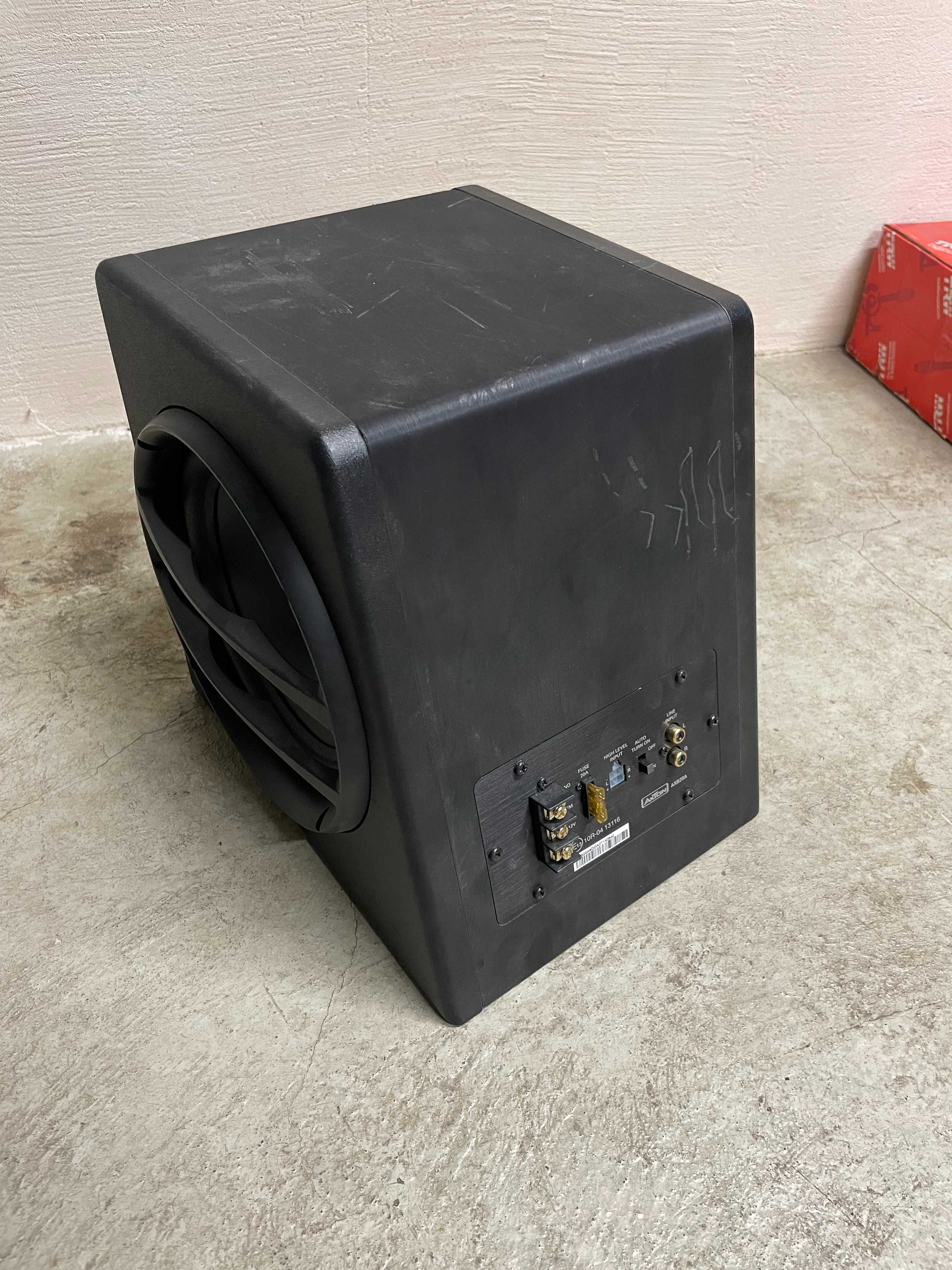 Aktywny subwoofer AXTON AXB20A