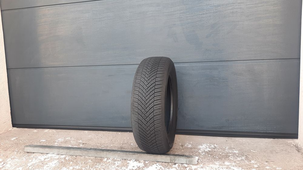 Continental 195/65 R15 All Season Contact 2022