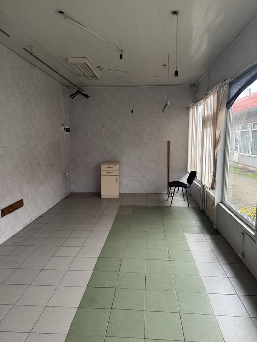 Здам в центрі міста приміщення   Деребасовський