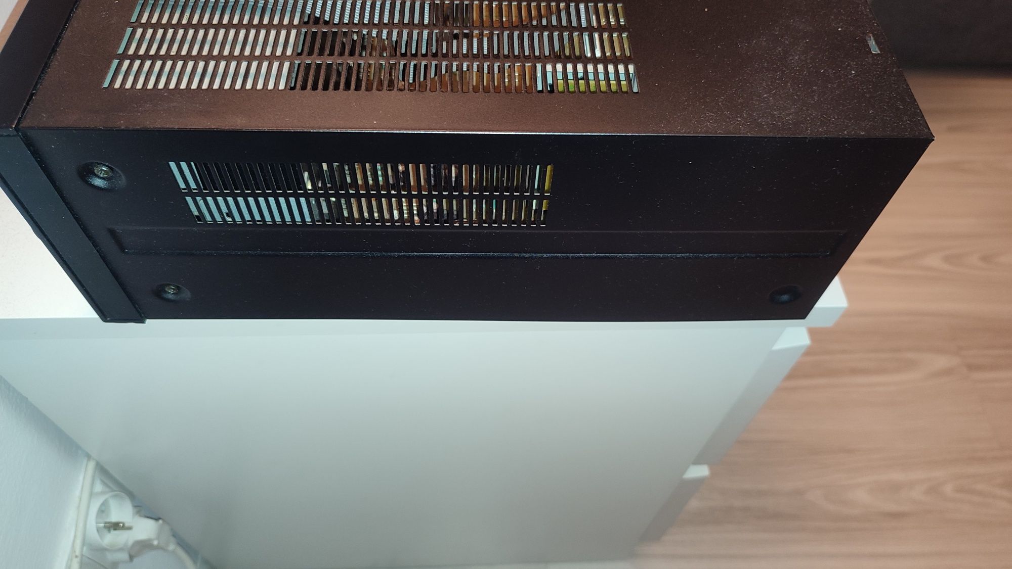 Amplituner Kenwood KR-V8090