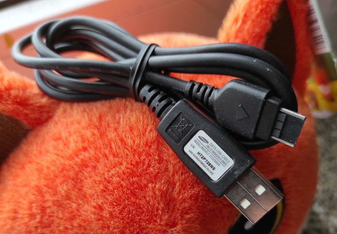 Czarny Kabel Samsung data link cable USB
