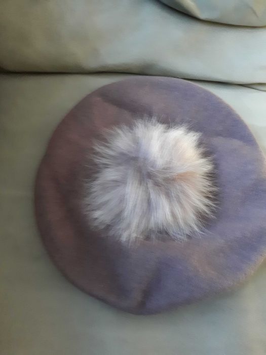 Beret z wełny Loevenich