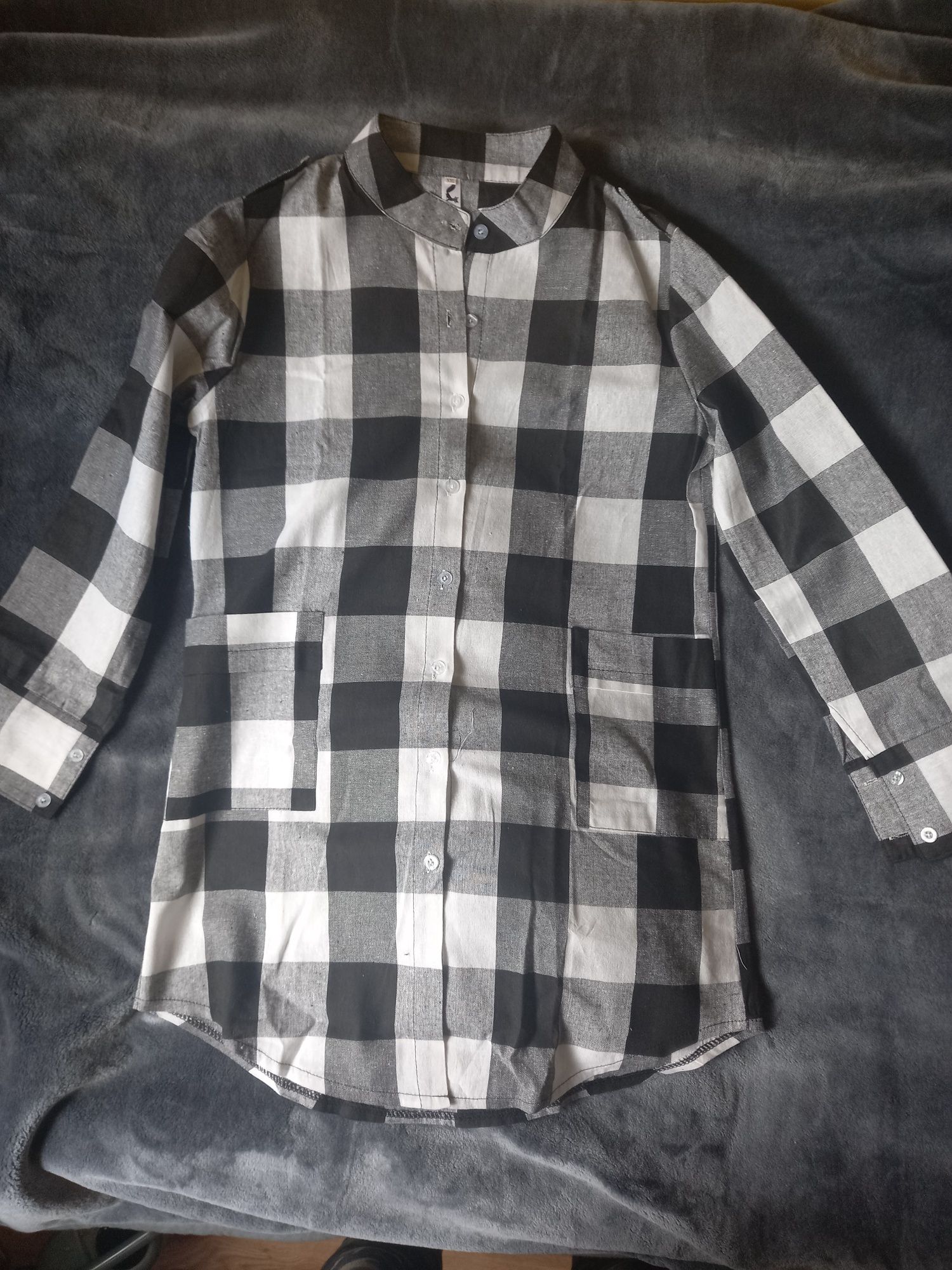 Bluza  damska w kratę , długi rękaw