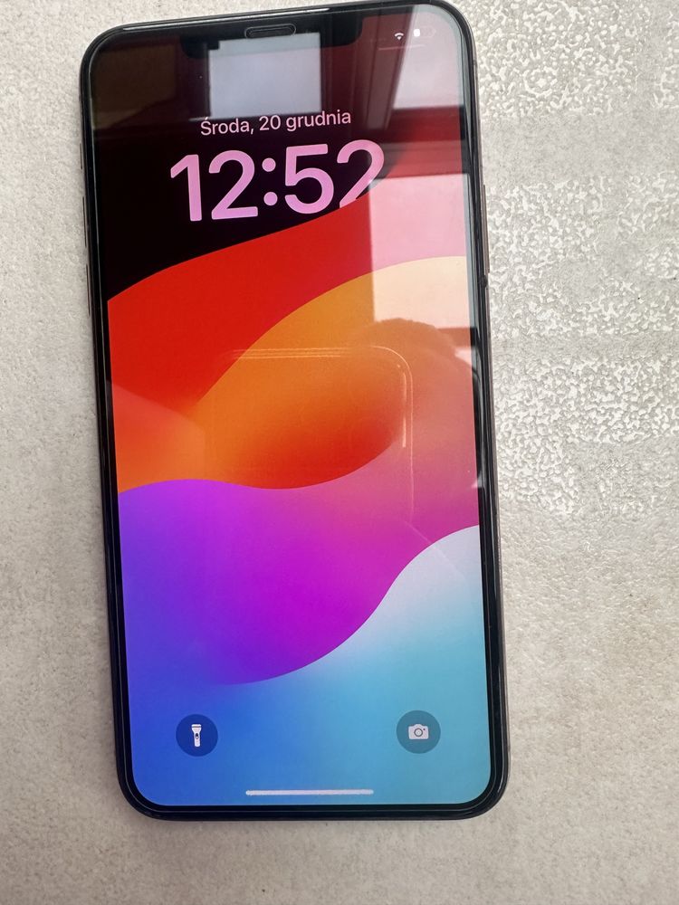 iPhone 11 Pro Max złoty 256 GB