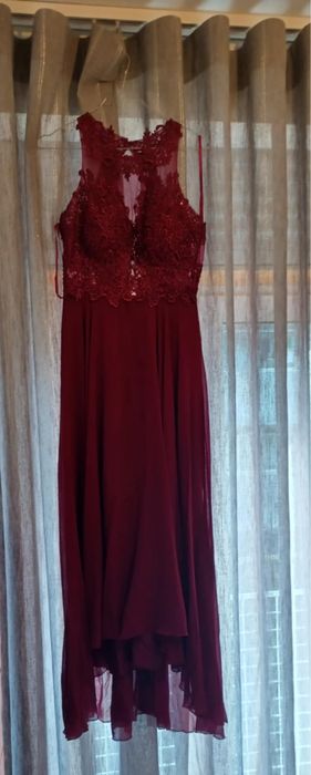 Vestido cerimonia bordô