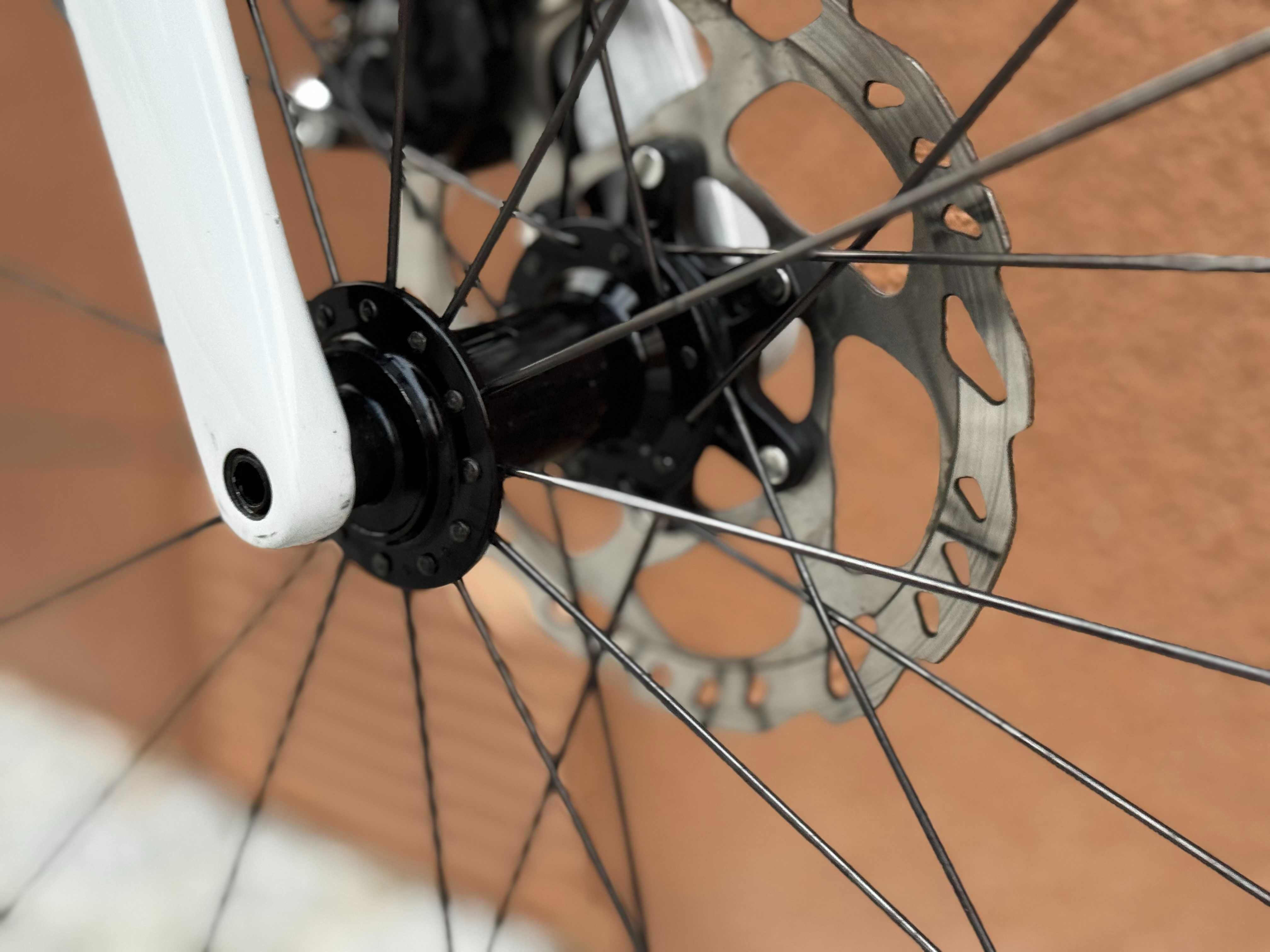 Specialized Roubaix Sport