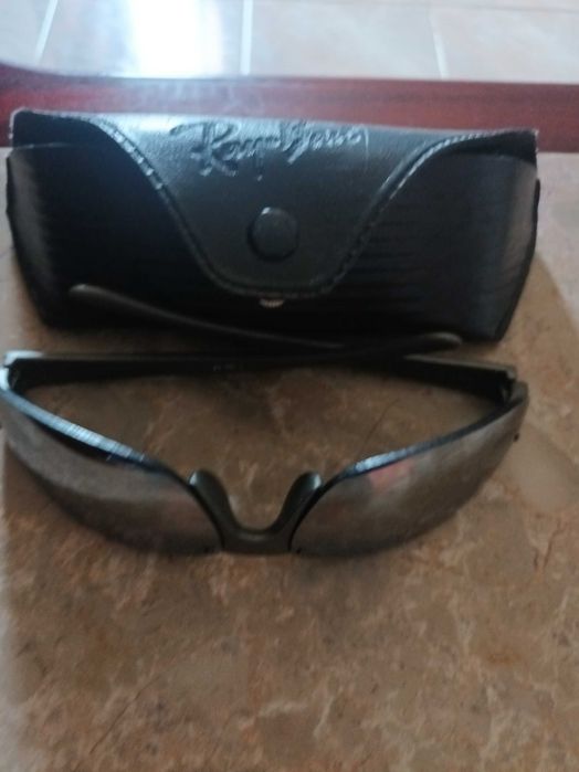 Oculos de sol desportivos