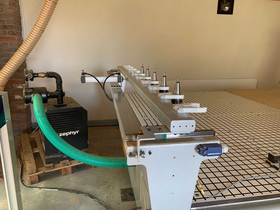 Obrabiarka CNC Sentinel N2140