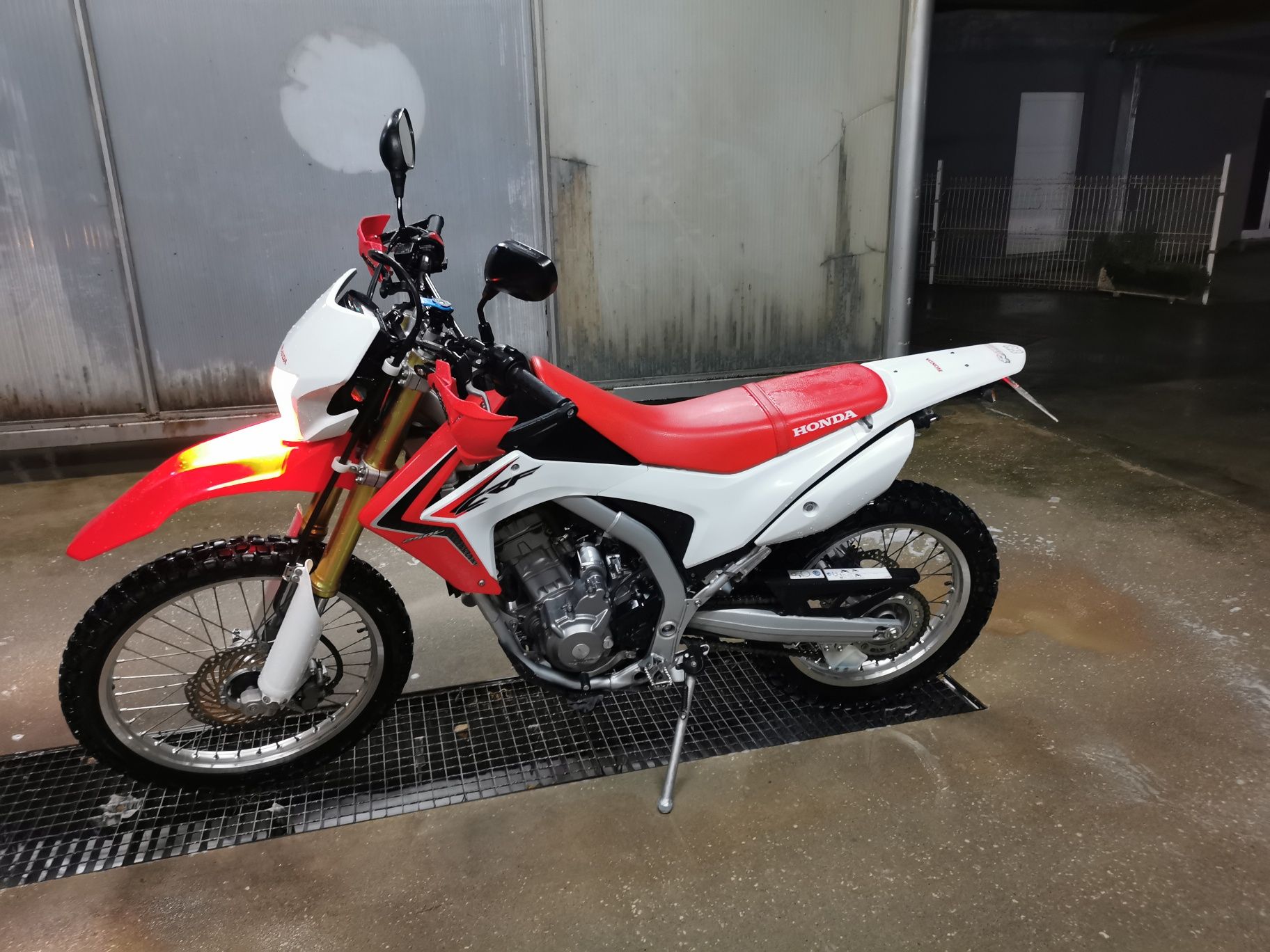 Honda CRF 250L como nova 8900km