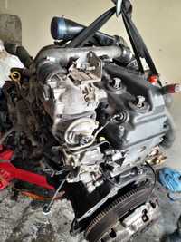 Motor completo Toyota hilux 2.5 D4D 2kd