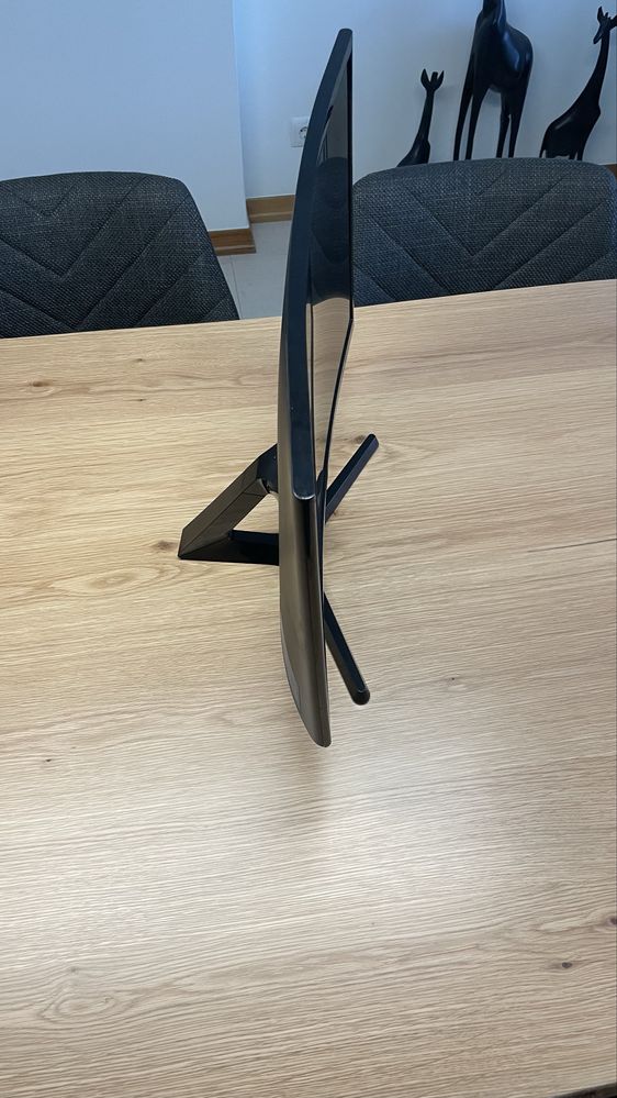 Monitor curvo samsung 24” full hd
