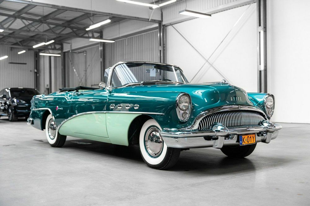 Buick Roadmaster Convertible 76C 1954 Stan fabryczny. Kolekcjonerski. Ideał