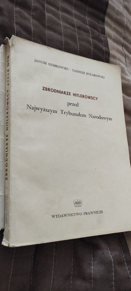 Zbrodniarze hitlerowscy przed Najwyższym Trybunałem Narodowym.