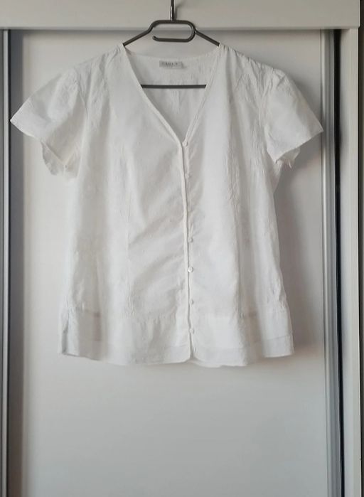 Biała bluzka damska krótki rękaw guziki rozm.M/L