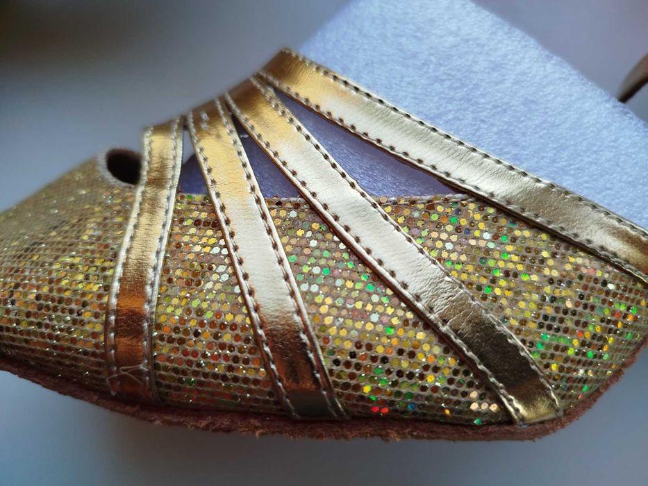 Damskie wygodne złote buty do tańca latynoskiego tango obcas 5cm r. 41