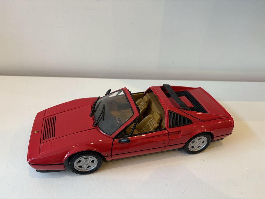 Model Ferrari 328GTS 1:18 Anson (bburago maisto welly)