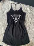 Sukienka Guess czarna