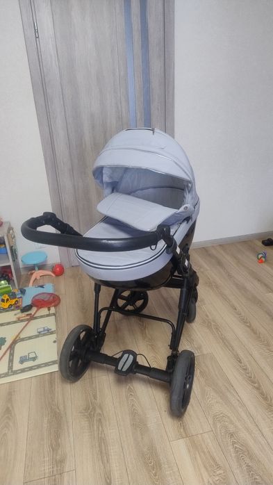 Коляска, візок дитячий