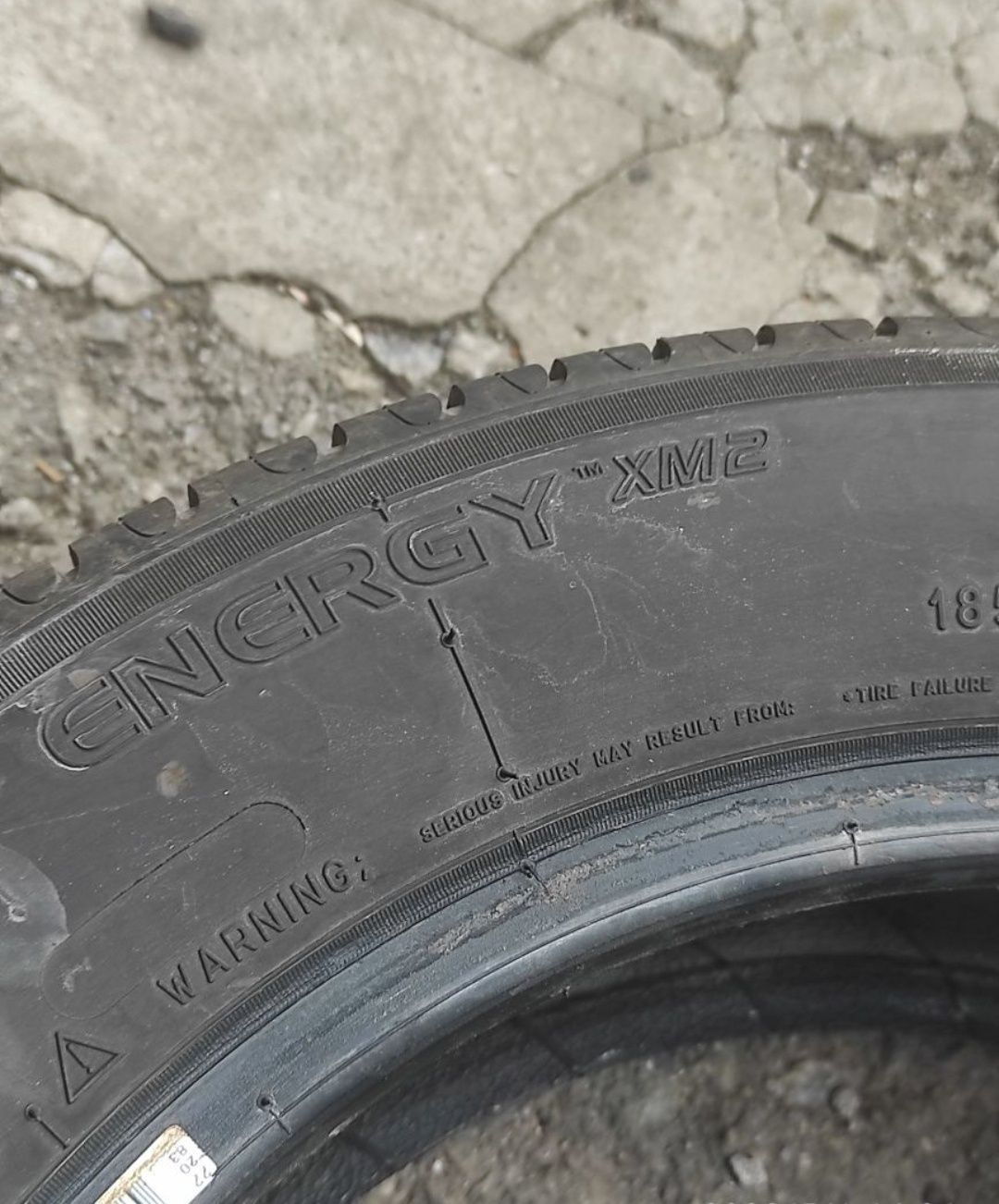 Літня резина Michelin 185/60, R15.