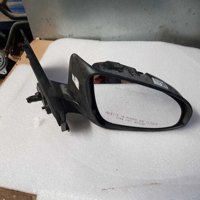 lusterko zewnętrzne Toyota Yaris 3