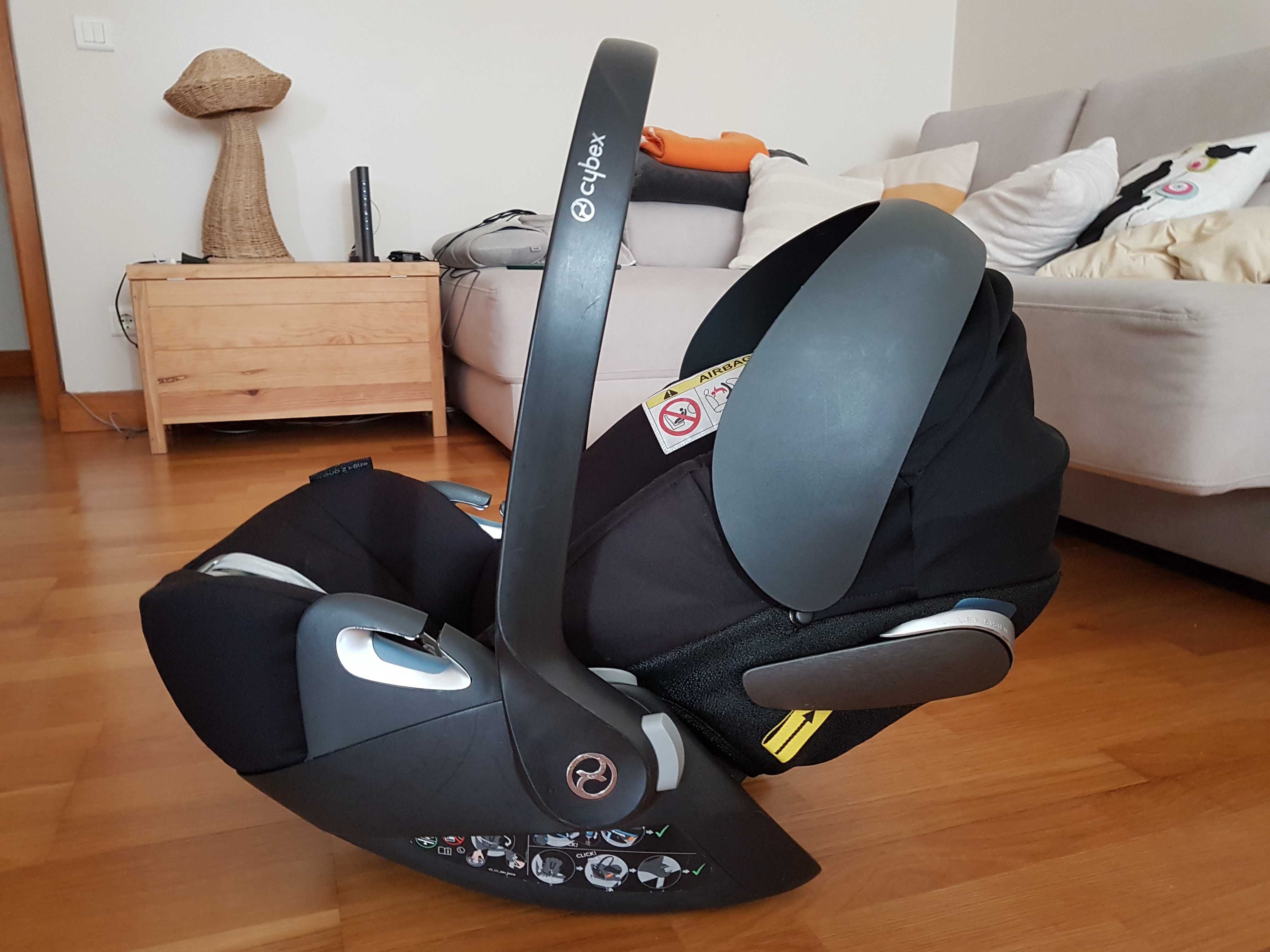 Cybex cloud z i-size com redutor e adaptadores para carrinho Balios S