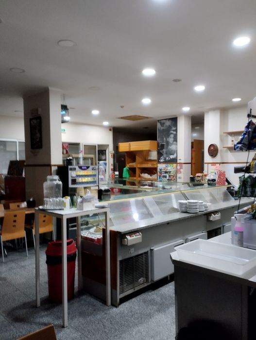 Vendo parte de sosiadade de pastelaria e padaria com fabrico próprio