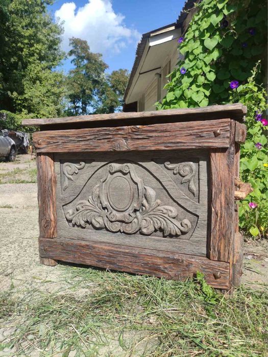 Реставратор меблів, антикваріату,  розробка ескізів меблів в Києві