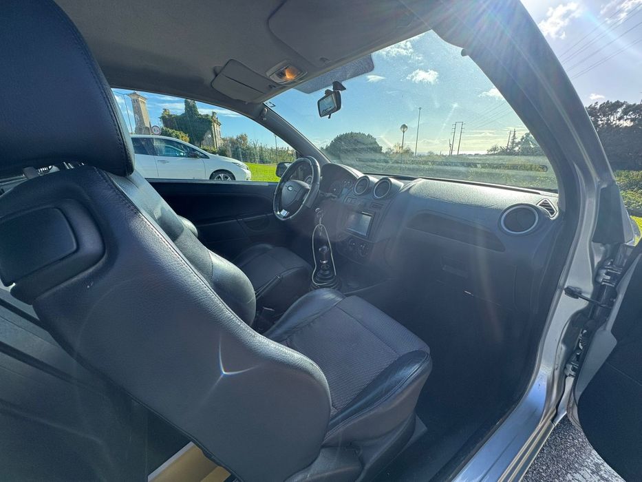 Ford fiesta sport 1.6 90cv