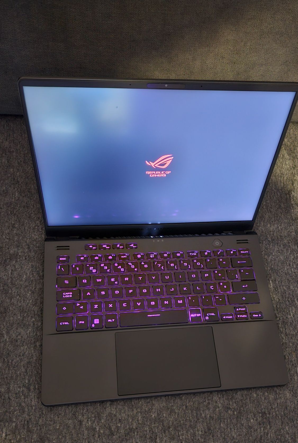 Asus ROG Zephyrus G14 (2022) - Negociável