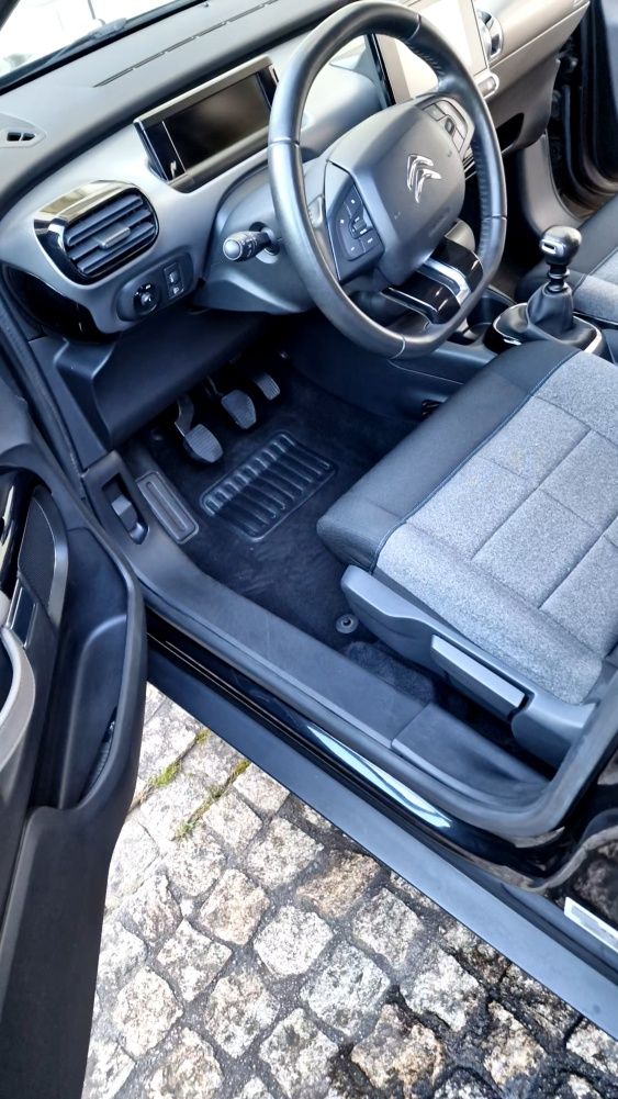 Vendo citroën c4 cactus 1.2 110cv puretech