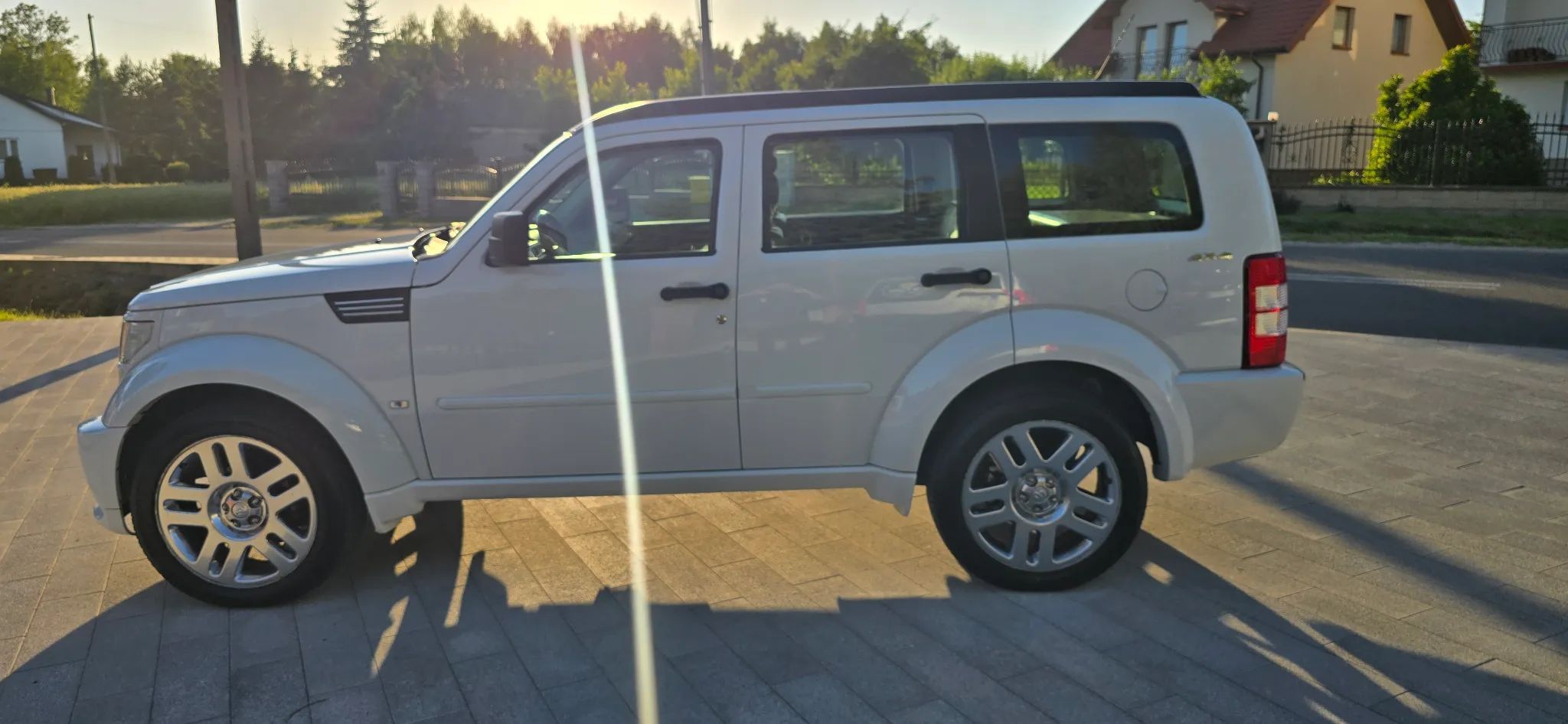 Dodge Nitro 4.0 V6 SRT