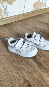 Buty dziewczęce Reebok rozmiar 25