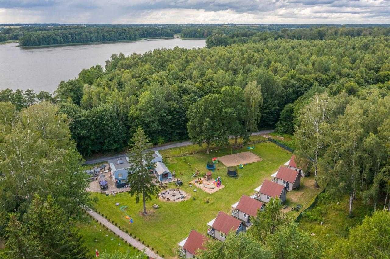 Domki nad jeziorem  Liksajny -cena os .camper/imprezy/namioty