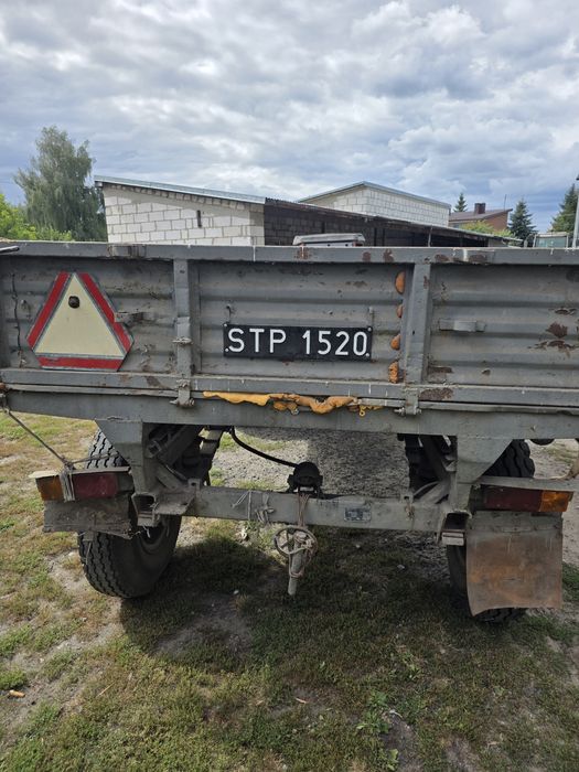 Sprzedam przyczepę Sprzedam pługi