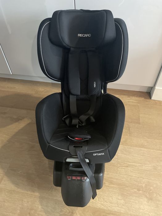 Fotelik Recaro Optiafix czarny